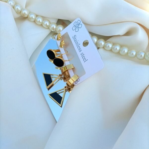 Black and gold earrings