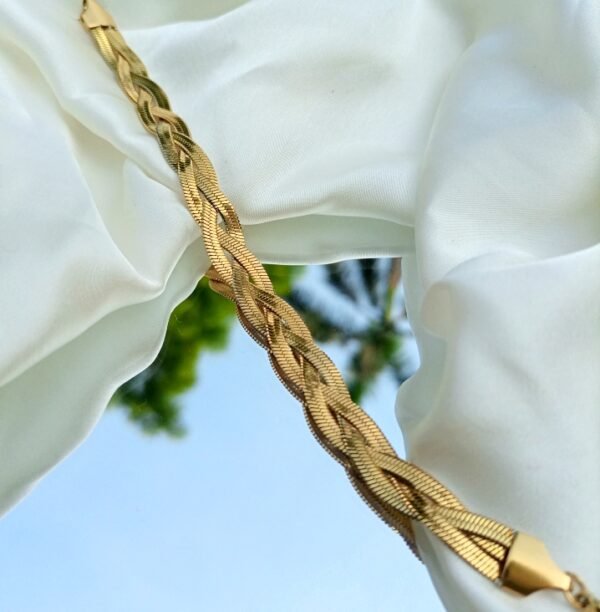 Twisted Snake Chain Bracelet