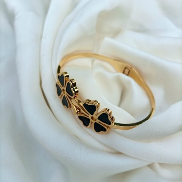 Black Flower Handcuff