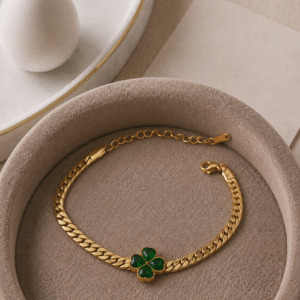 Green Heart Stone Bracelet