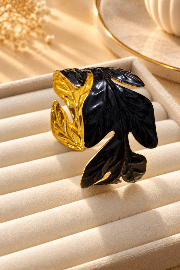Vintage Leaf Handcuff