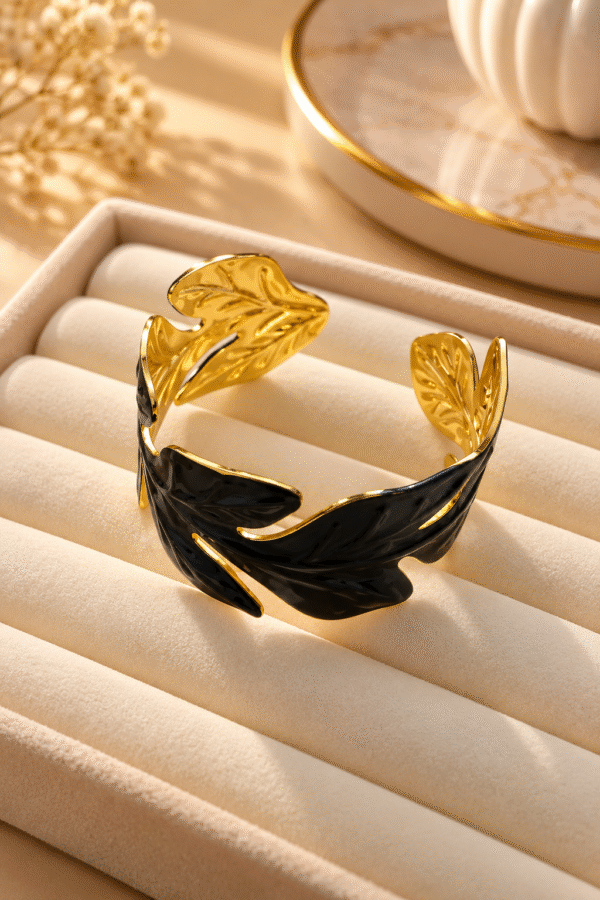 Vintage Leaf Handcuff