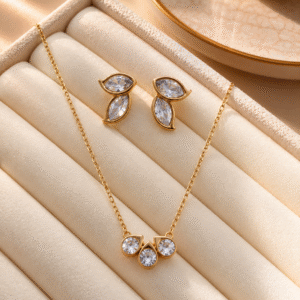Teardrop Pendant & Leaf Studs Combo